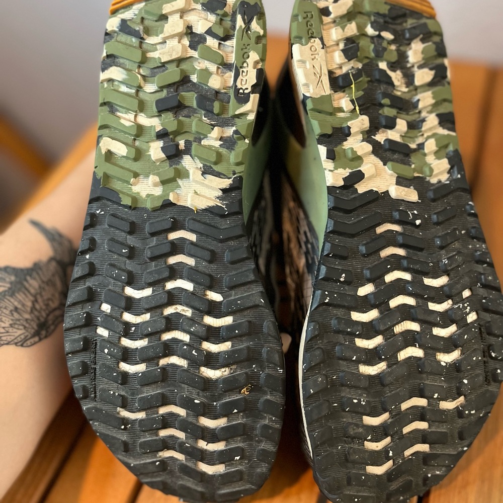 Nat Geo Reebok Trainers - Picture 6 of 6